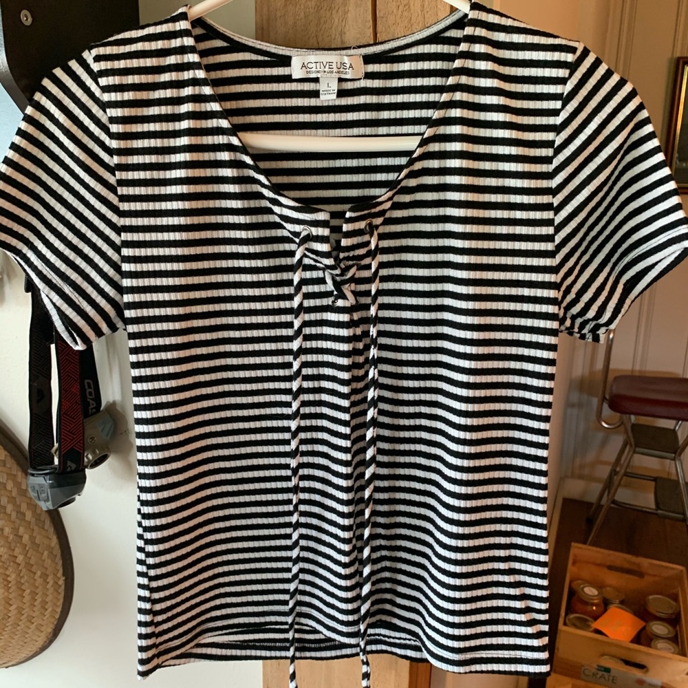 Active USA Crisscross V-Neck Short Sleeve Tee